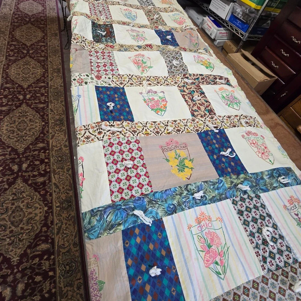 Vintage Handmade Quilt USA State Flowers Patchwork Folk Art Cottagecore 57x90